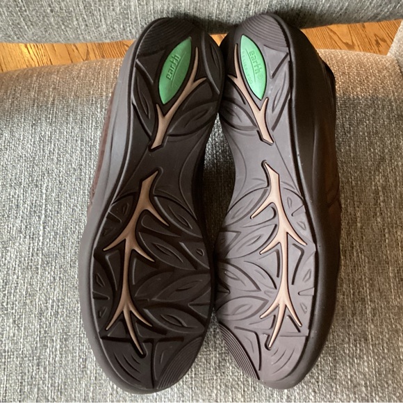 Earth Brown Leather Side Zip Comfort Oxford 7.5B - Picture 6 of 8